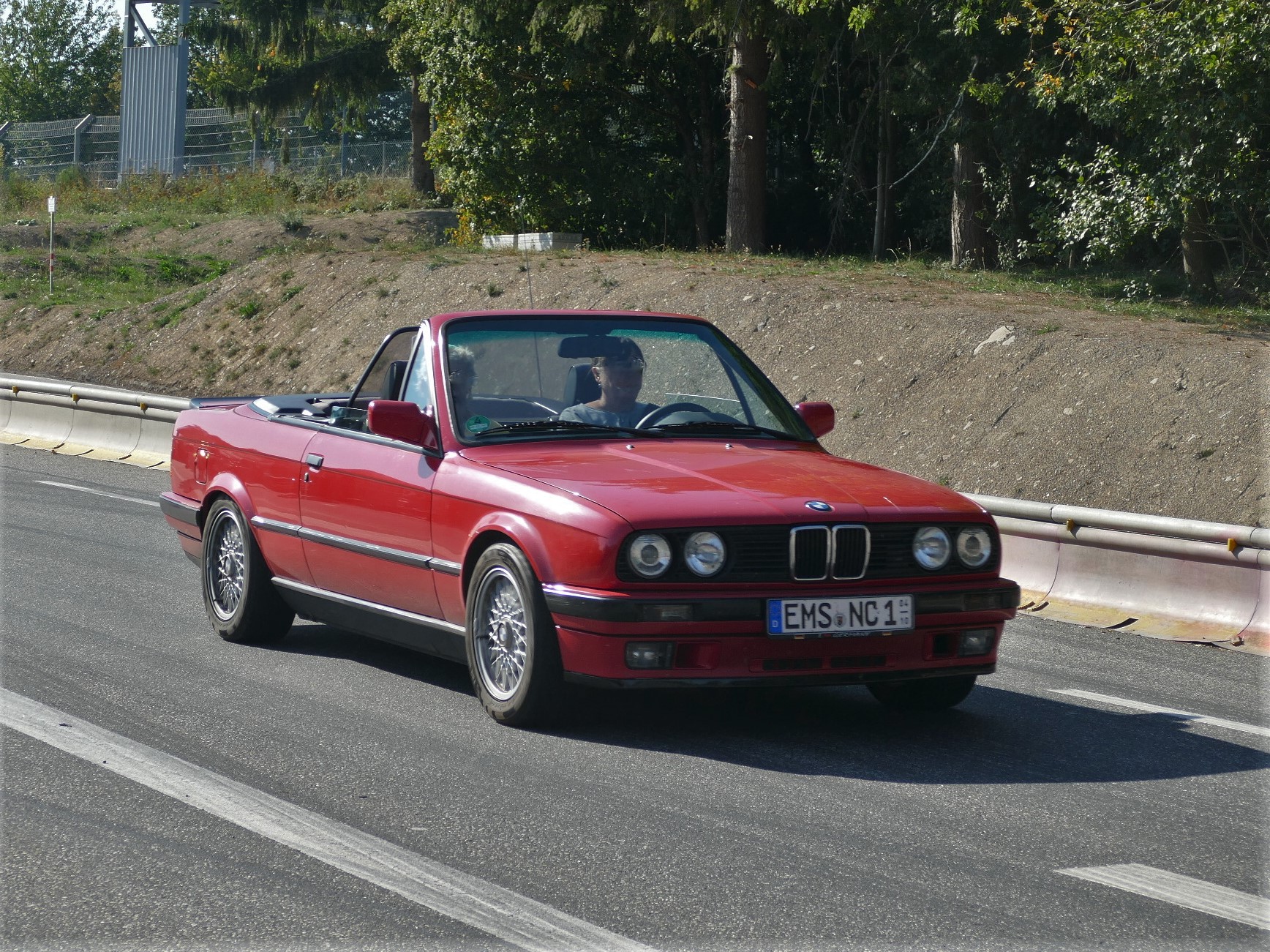 EMS NC 1 (04/10), BMW 3 Series 2nd gen Convertible (E30), 1985–1994