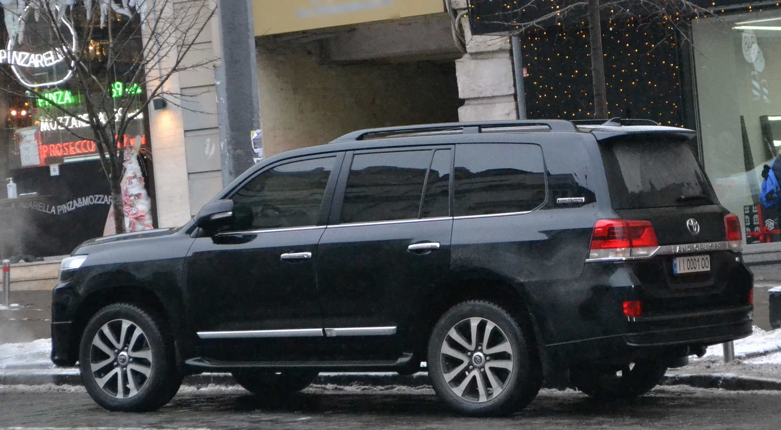 II 0001 OO, Toyota Land Cruiser 200 (J200), 2nd facelift, 2015–2021