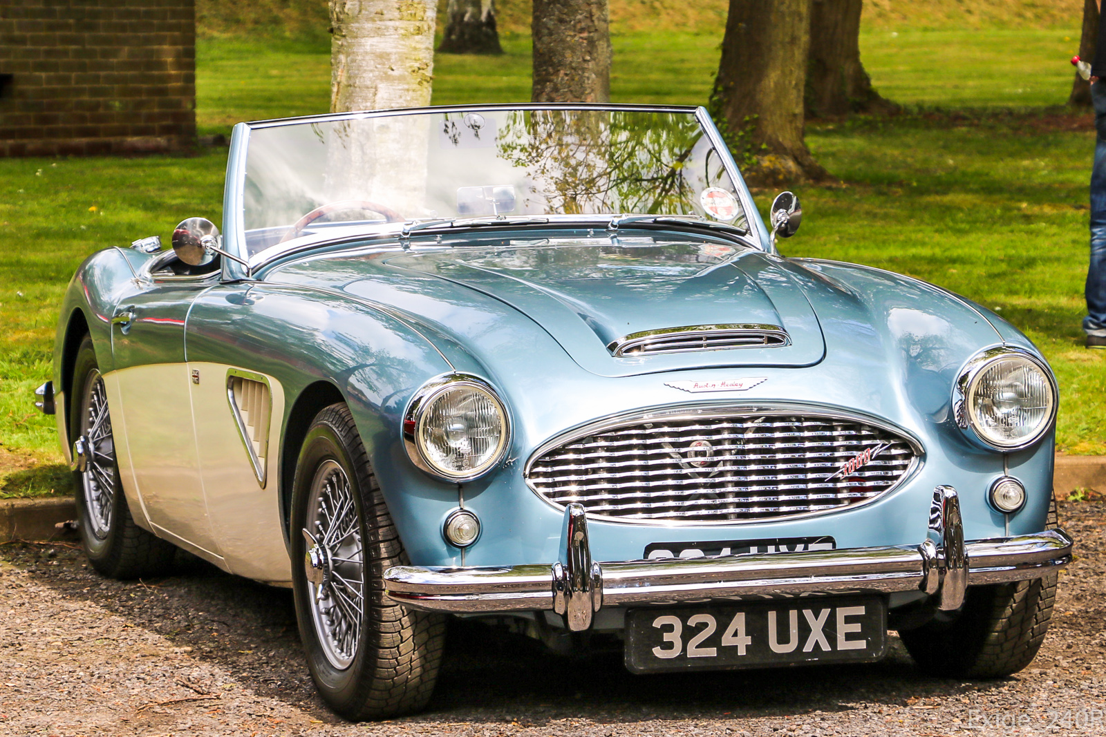 324UXE, Austin-Healey 100/3000 