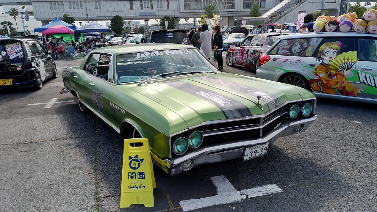 尾張小牧 335 の 3939, Buick LeSabre 3rd gen 1965 4-door Hardtop (45239/45439; B-body), 1964–1965