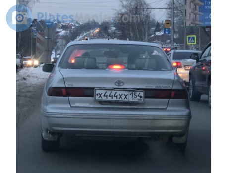 х444хх154, Toyota Camry Gracia