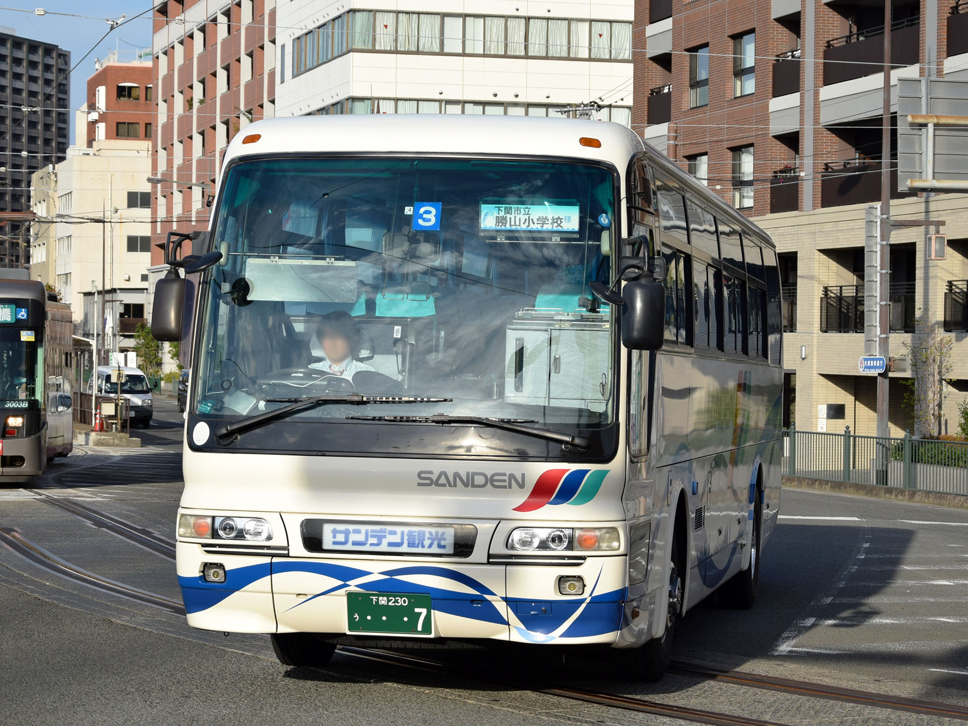 下関 230 う 7, Mitsubishi Fuso Aero 2nd gen Aero Bus / Aero Queen, 1992–2007