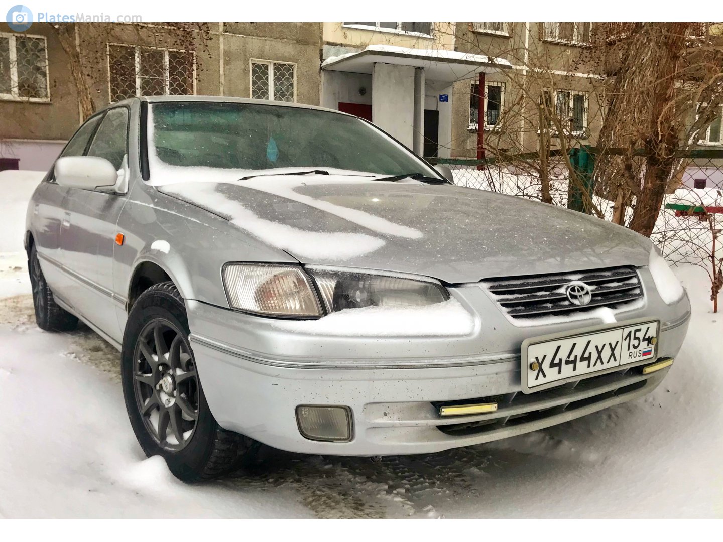 х 444 хх 154, Toyota Camry Gracia Sedan (XV20), 1996–2001