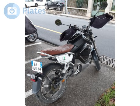 EY-836-FF, Super Soco TC