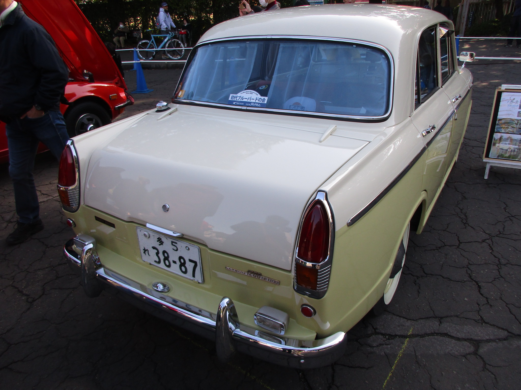 多 5 れ 3887, Datsun Bluebird 1st gen Sedan (310), 1959–1963