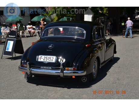 F-25152, Mercedes-Benz 300