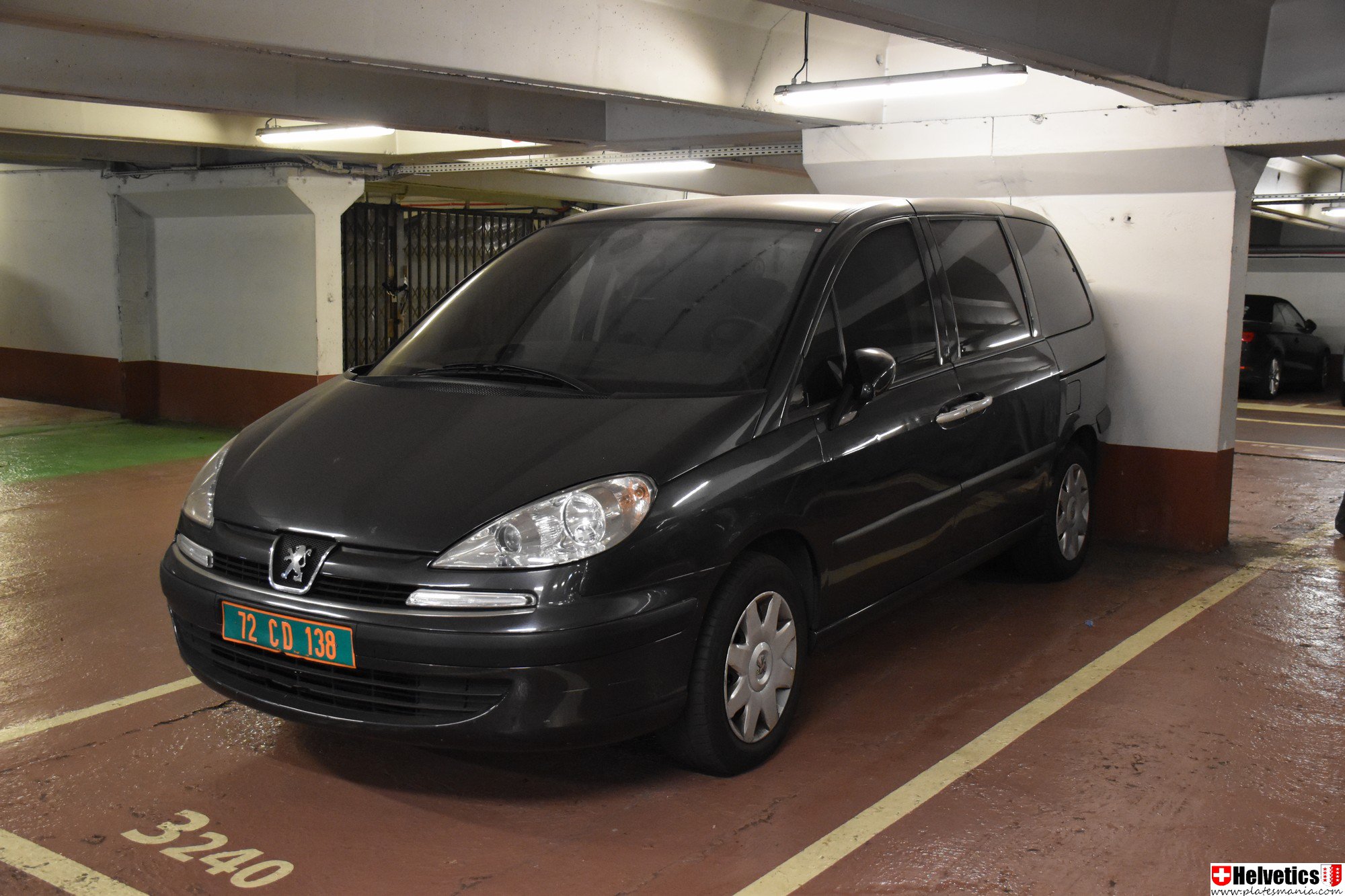 72 CD 138, Peugeot 807 1st gen (V2), 2002–2014