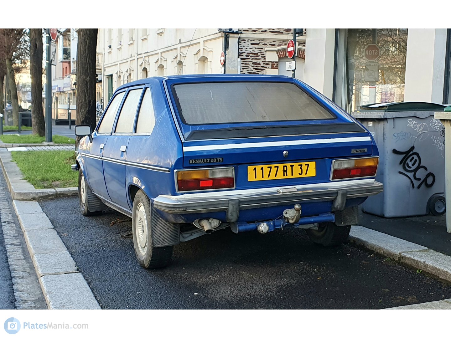 1177 RT 37, Renault 20 1st gen (X27), 1976–1983