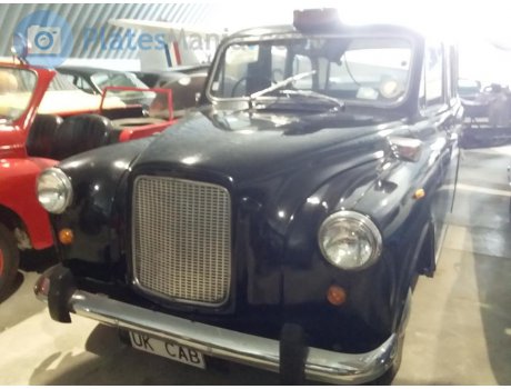 UKCAB, Austin FX4