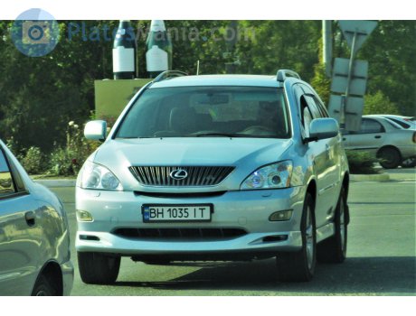 BH 1035 IT, Lexus RX