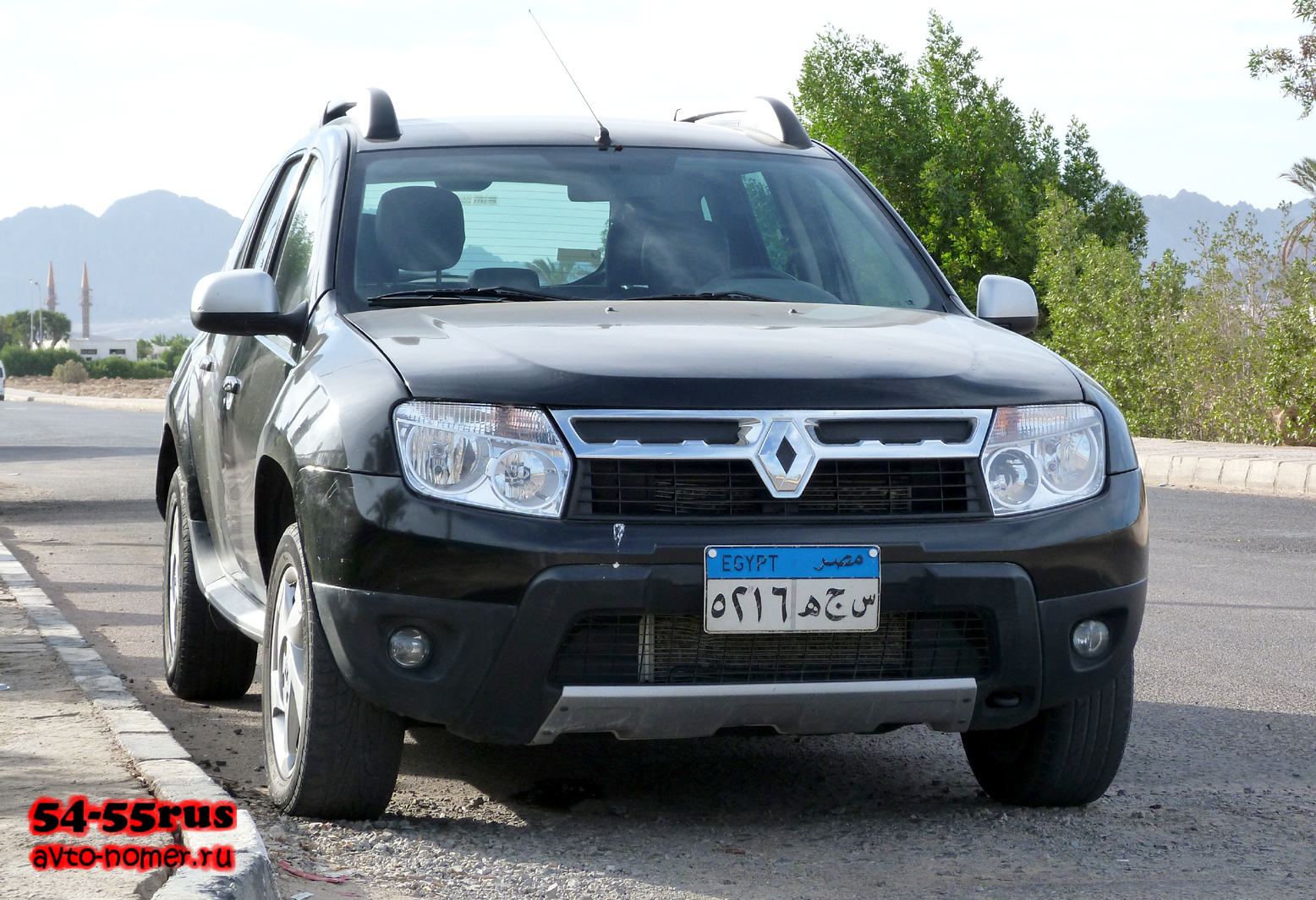 ٥٢١٦ ھجس, Renault Duster 1st gen (HS/H79), 2010–2015