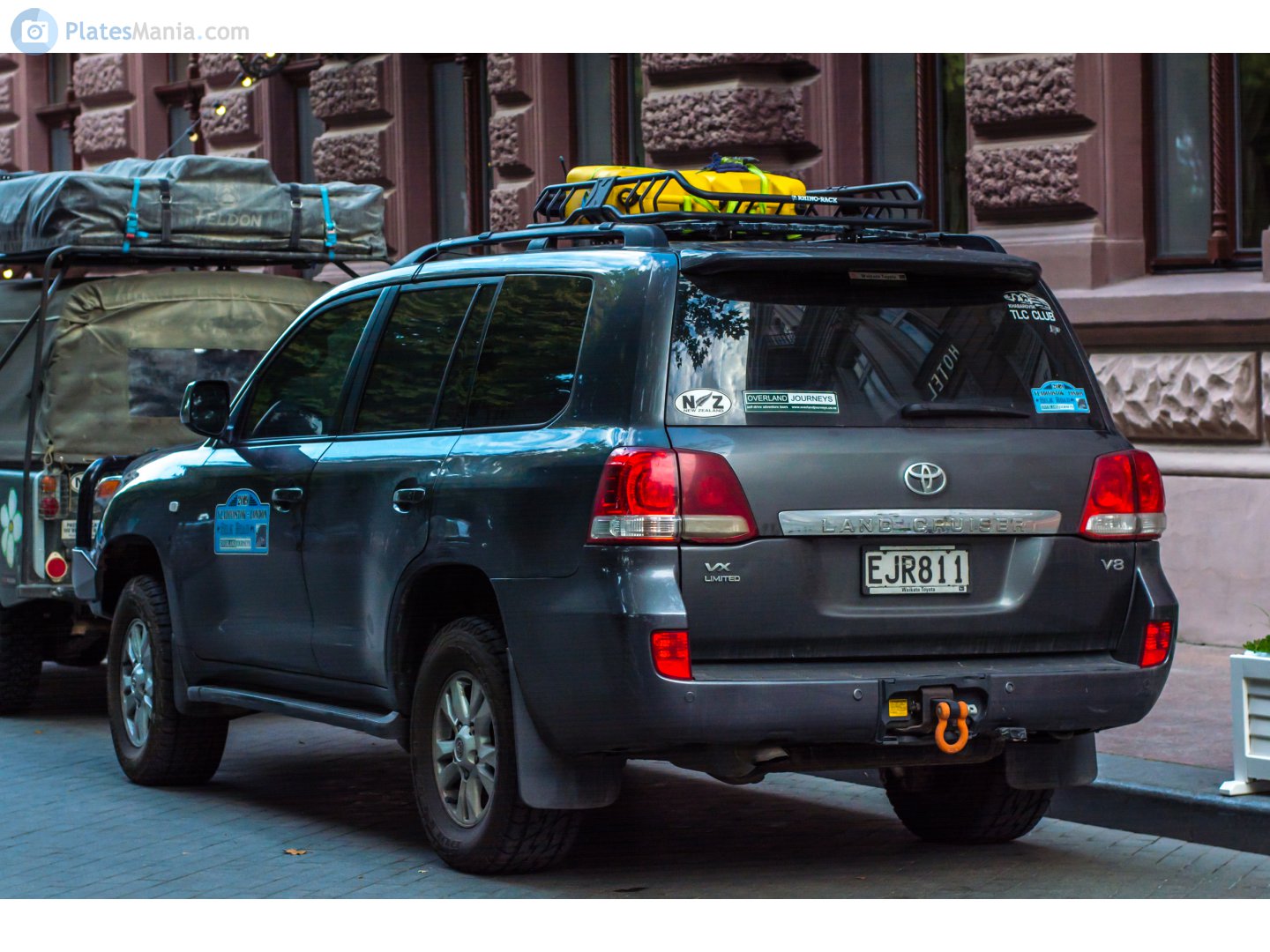 EJR811, Toyota Land Cruiser 200 (J200), 2007–2011