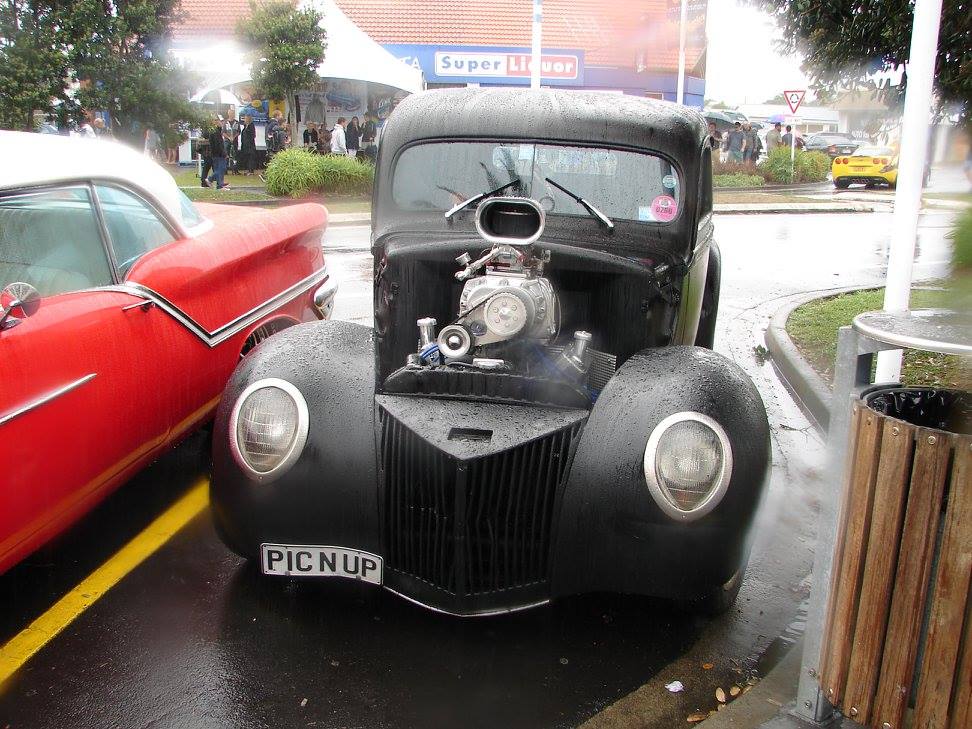 PIC N UP, Ford Pickup Truck 