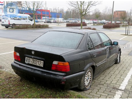 RO 302121, BMW 3 Series