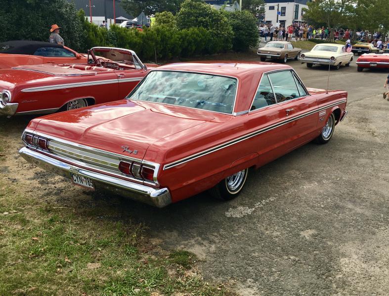 CYN785, Plymouth Fury 4th gen 1965 2-door Hardtop Coupé (23/42; C-body), 1964–1965