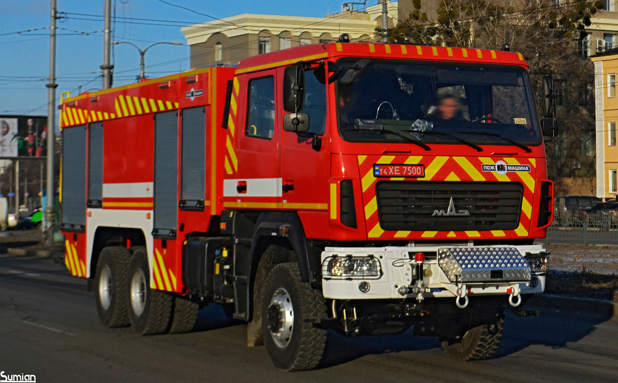 T4 XE 7500, MAZ 6432 