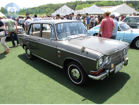 三 5 に 3171, Mitsubishi Colt