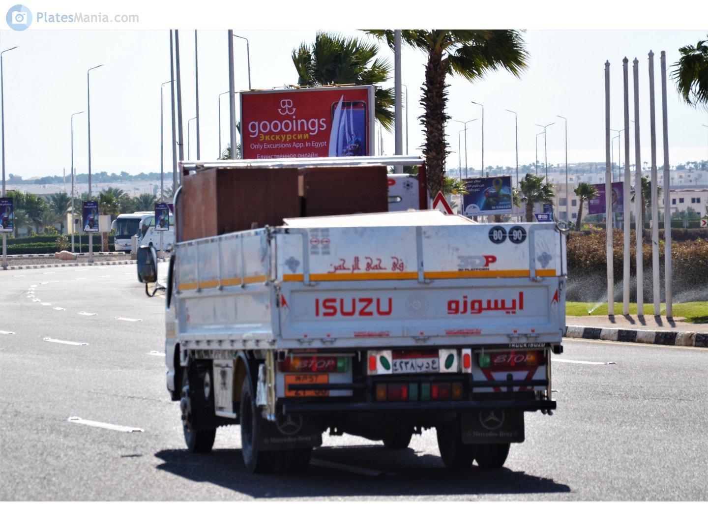 ٤٢٣٨ بدع, Chevrolet N-Series Trucks 