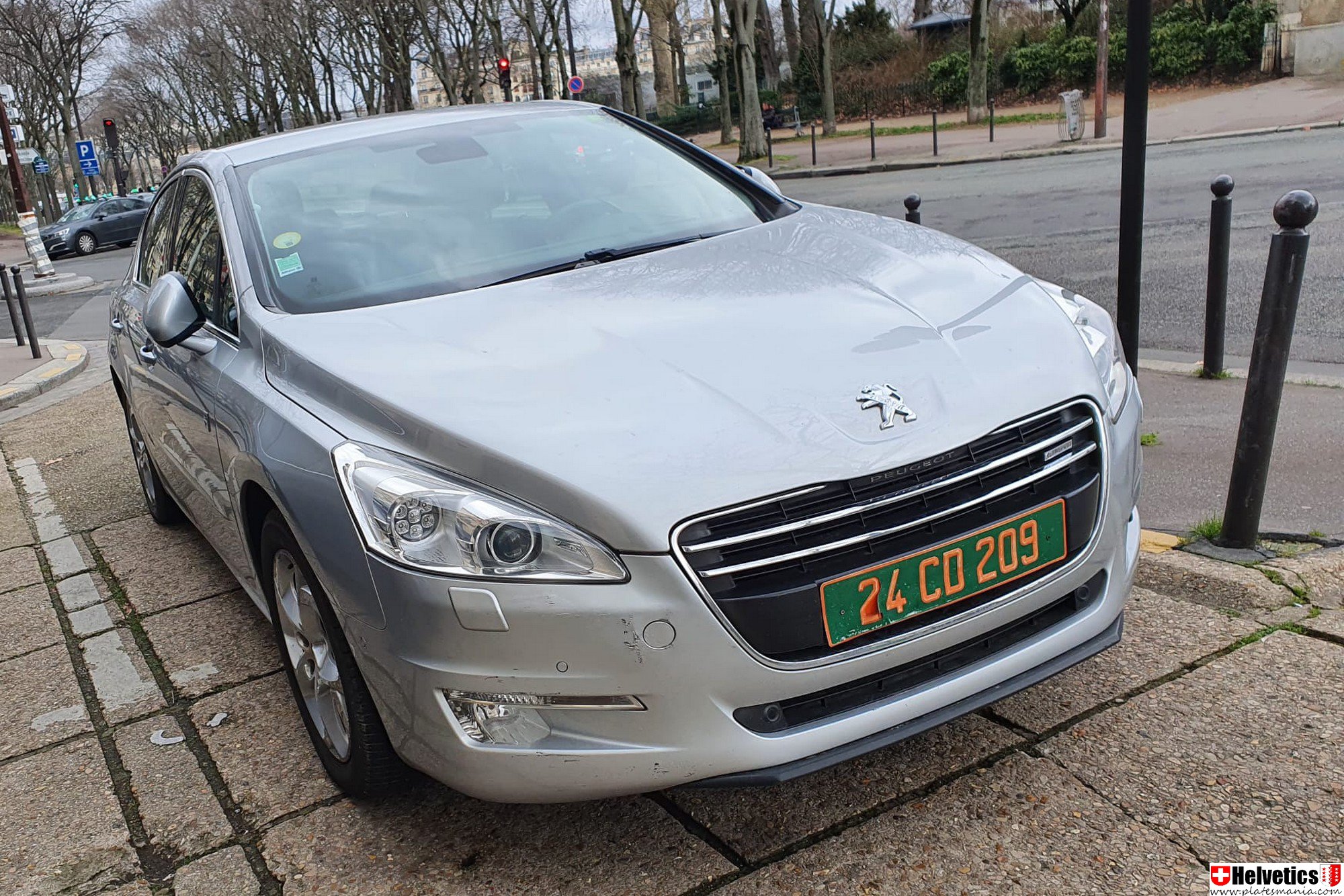 24 CD 209, Peugeot 508 1st gen Sedan (W23), 2010–2014