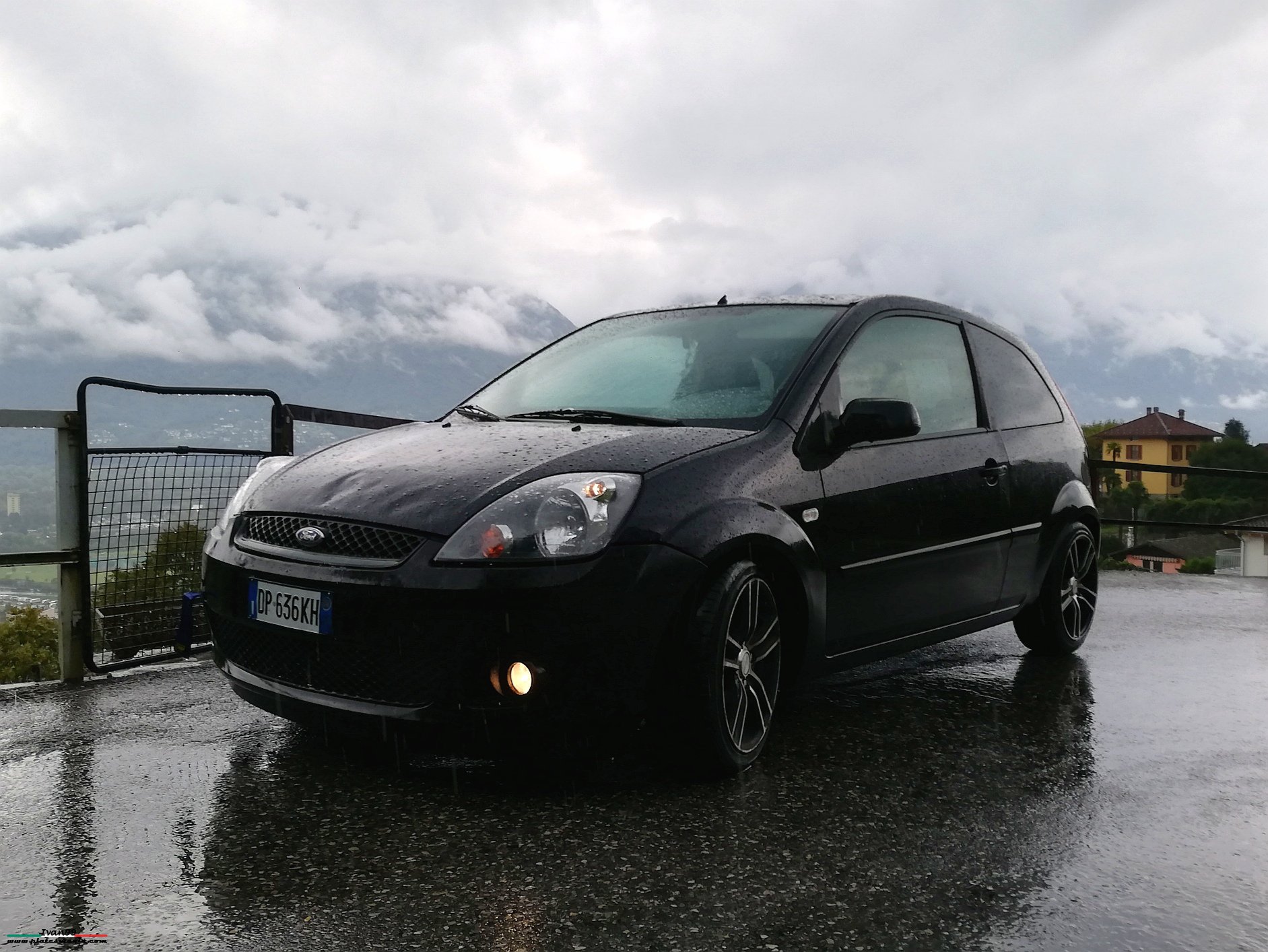 DP 636 KH, Ford Fiesta 5th gen 3-door Hatch (B257), 2002–2005