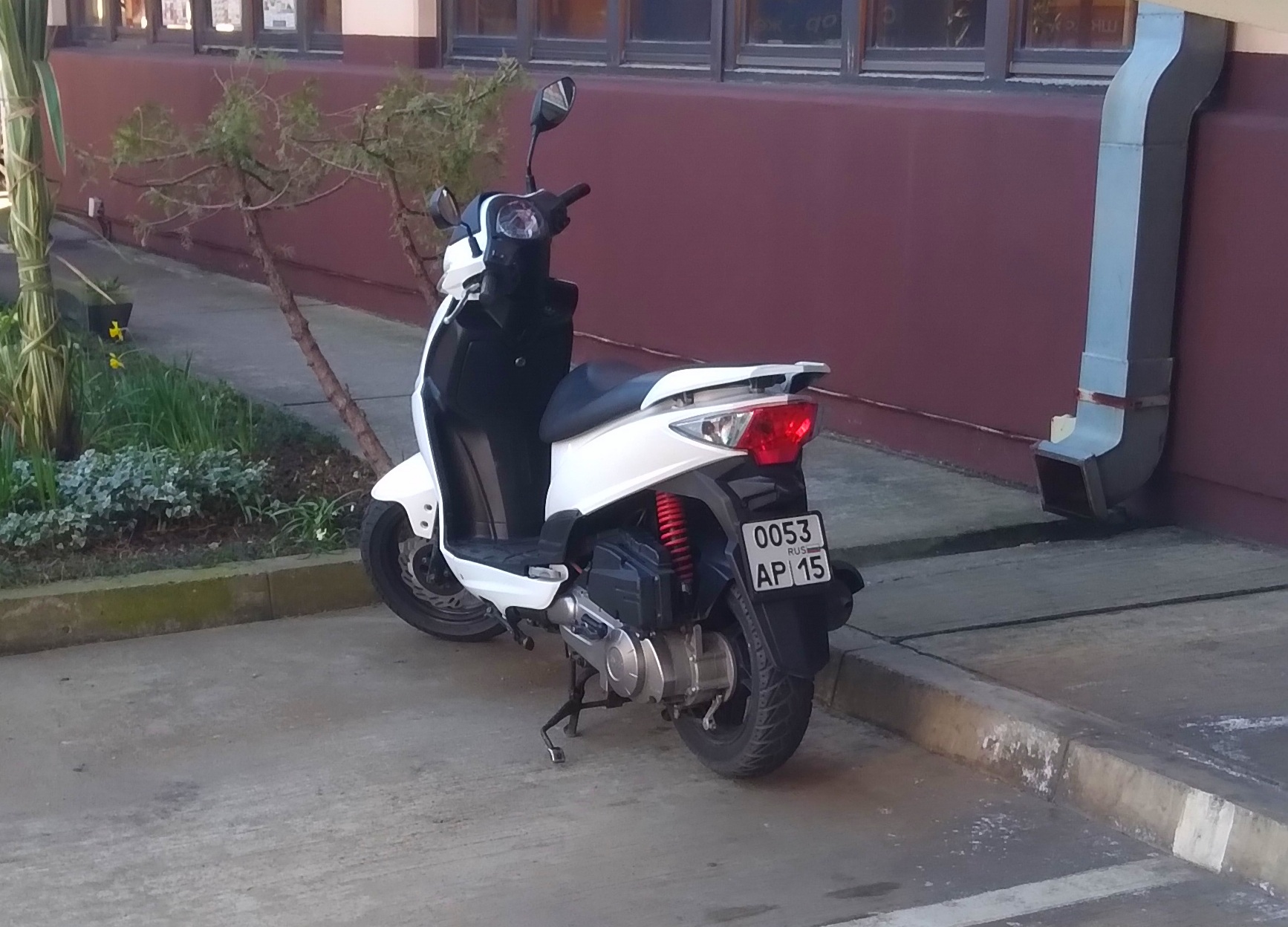 0053 ар 15, SYM Jet 