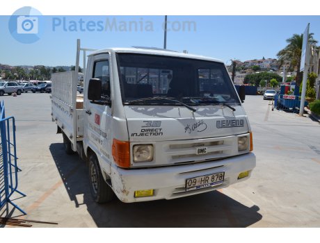 09 HR 878, BMC Levend