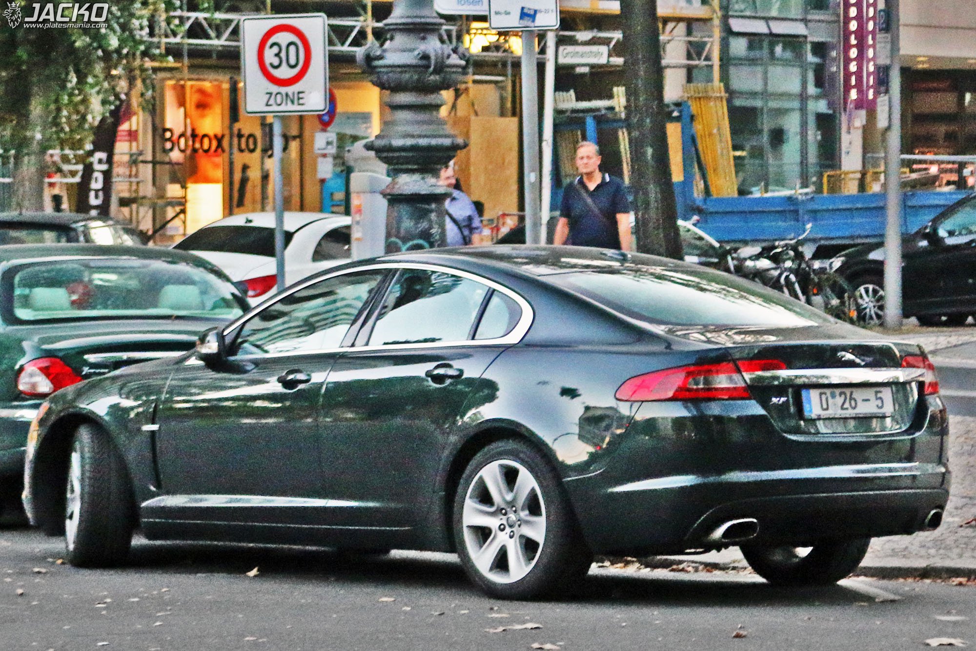 0 26-5, Jaguar XF 1st gen Sedan (X250), 2007–2011