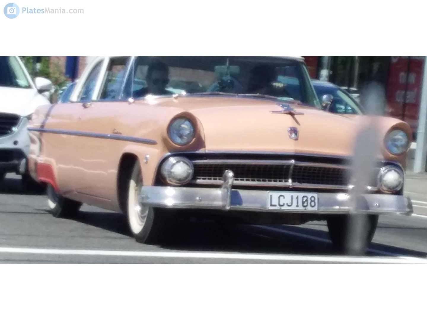 LCJ108, Ford Customline 