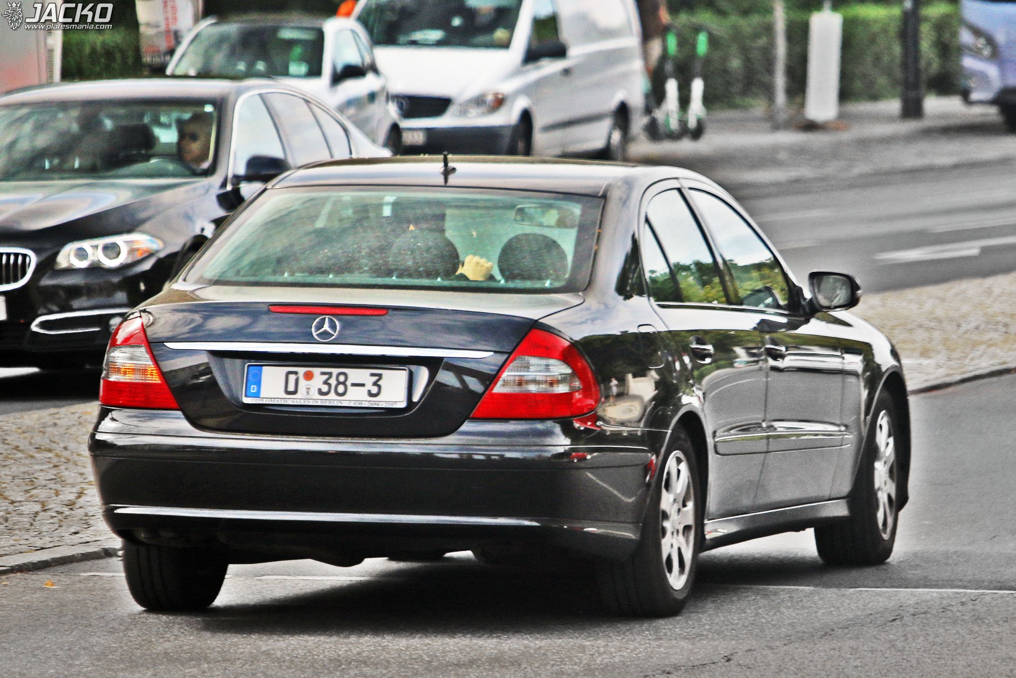 0 38-3, Mercedes-Benz E-Klasse 3rd gen Sedan (W211), 2002­–2009