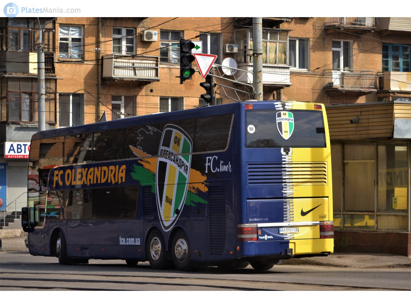 BA 0707 CB, Van Hool TD925 