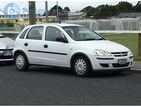 CJU493, Holden Barina