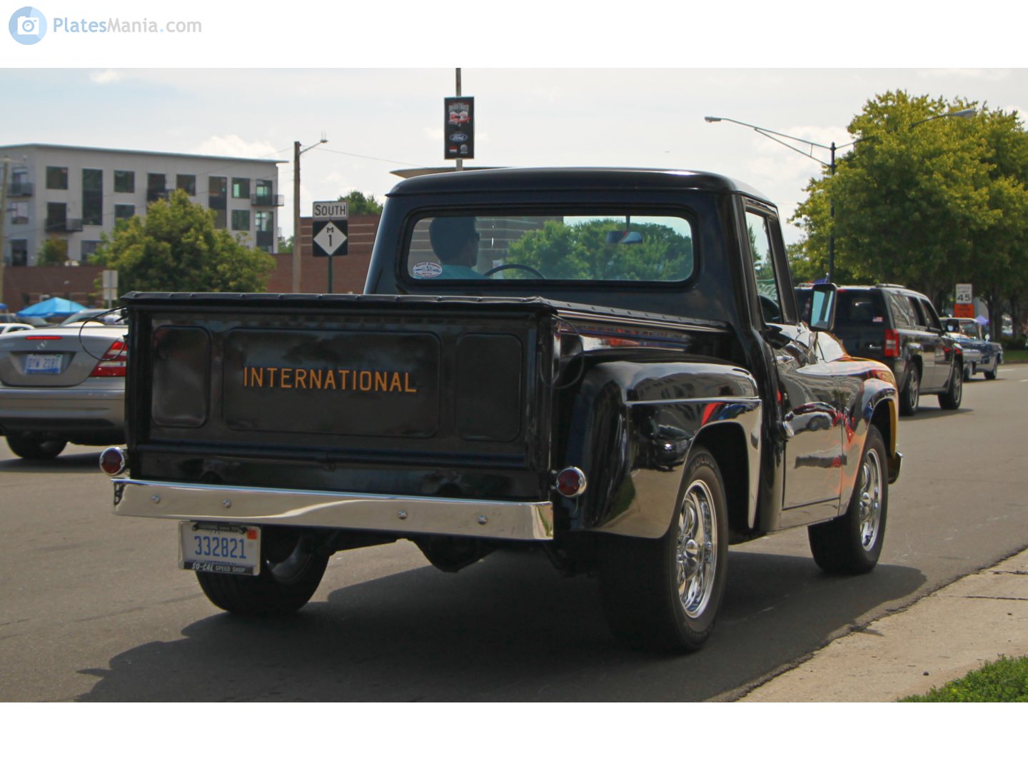 332821, International C-Series 