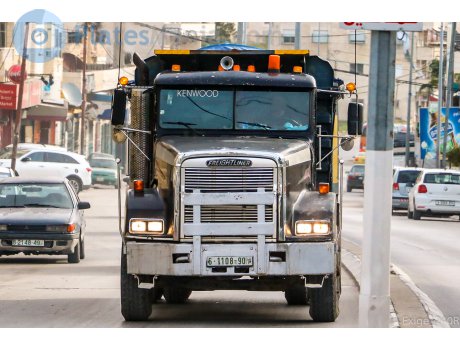 6-1108-90, Freightliner FLC