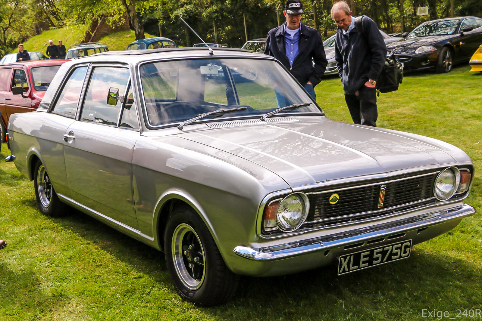 XLE575G, Ford Cortina 2nd gen 2-door Sedan (Mk2), 1966–1970