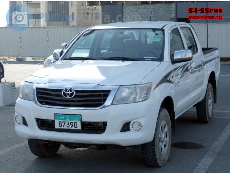 2 87390, Toyota Hilux