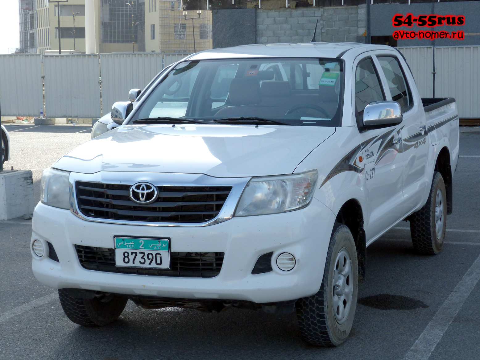 2 87390, Toyota Hilux 