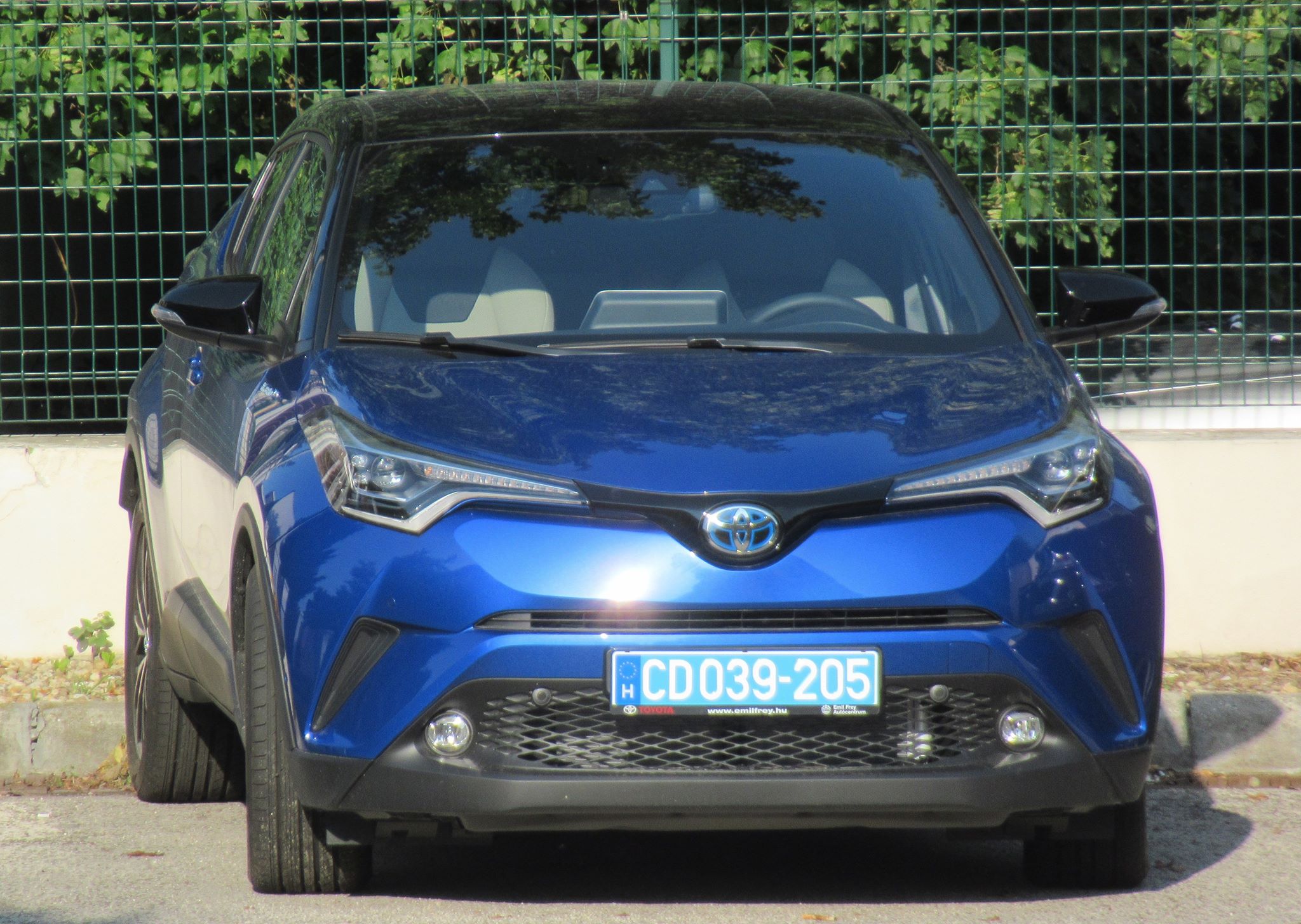 CD039-205, Toyota C-HR 1st gen (AX10/AX50), 2016–2023