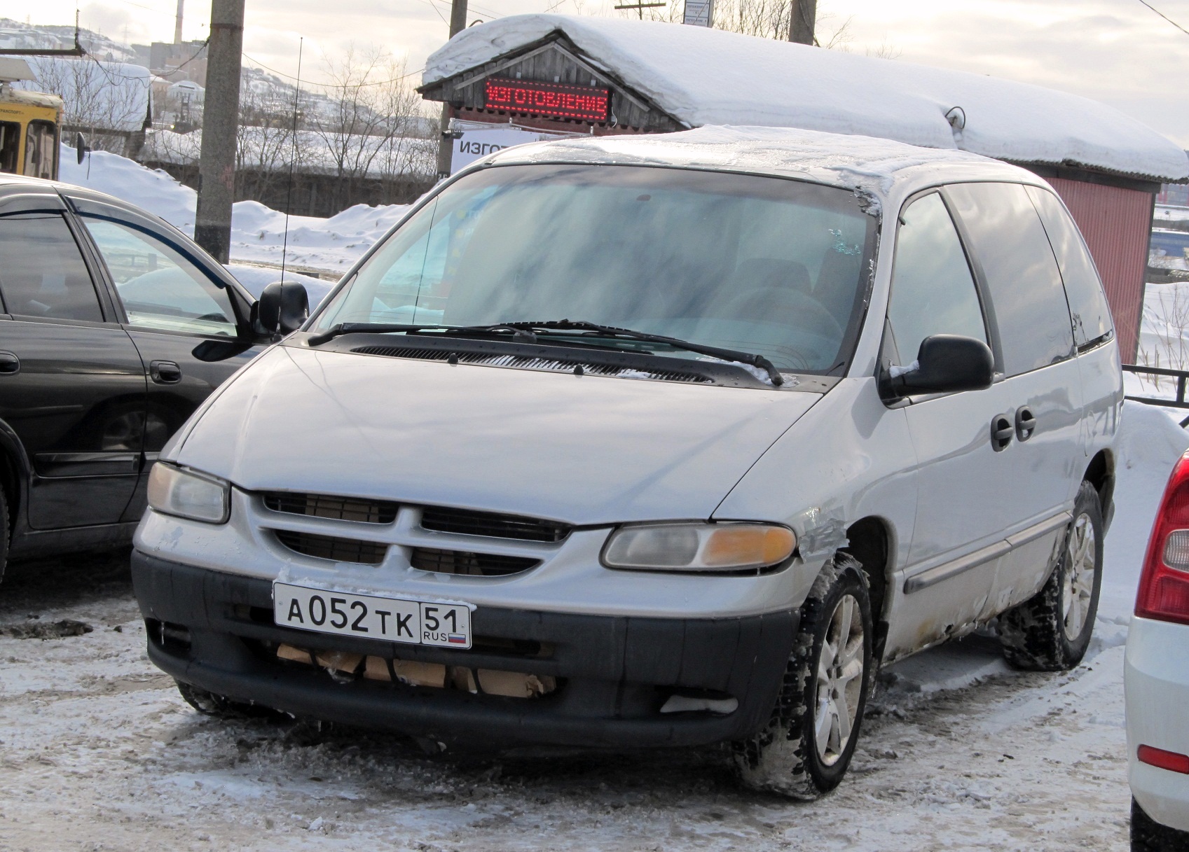 а 052 тк 51, Dodge Caravan 3rd gen (NS), 1995–2000