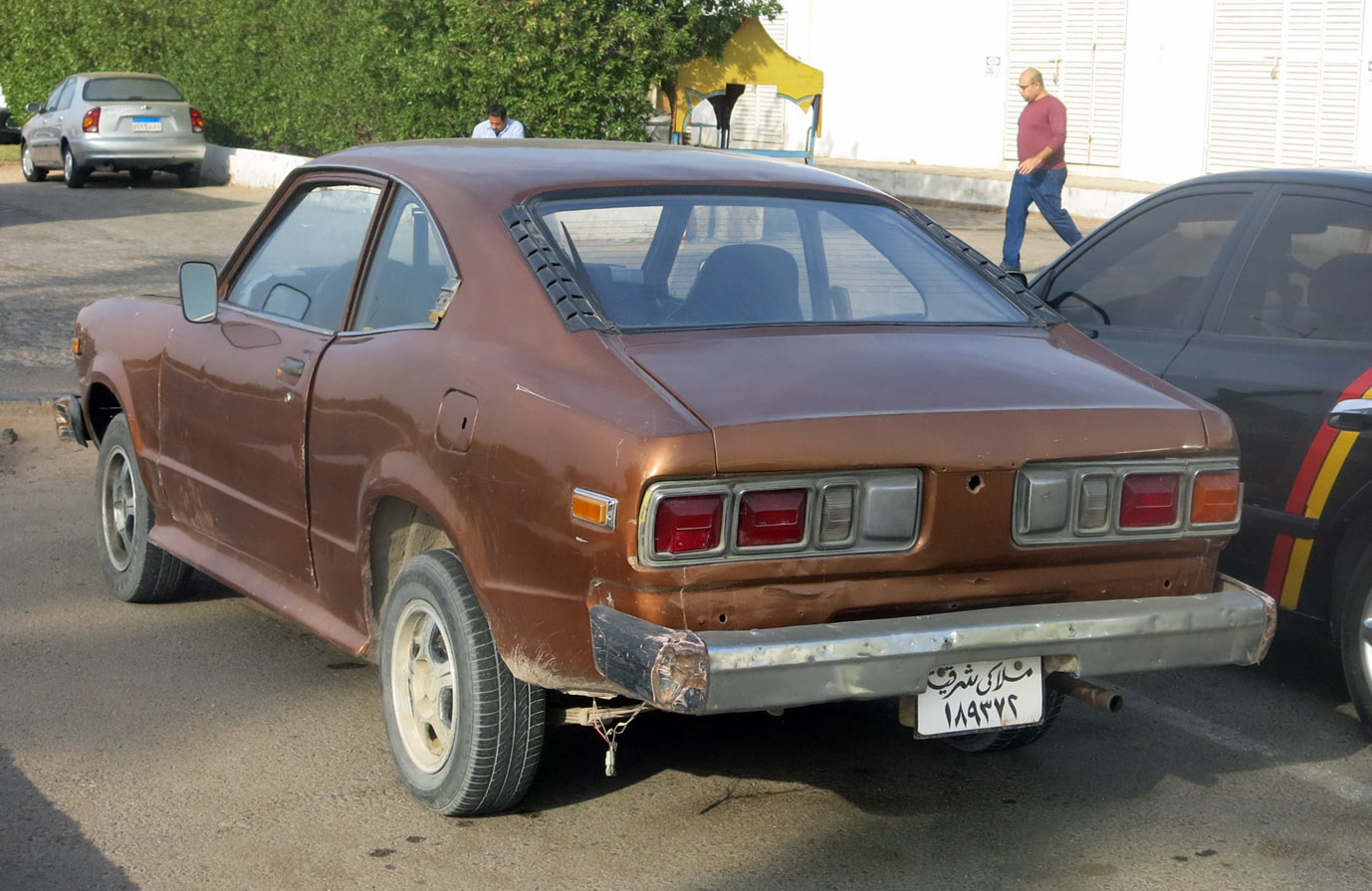 ١٨٩٣٧٢, Mazda 818 1st gen Coupé, 1975–1977