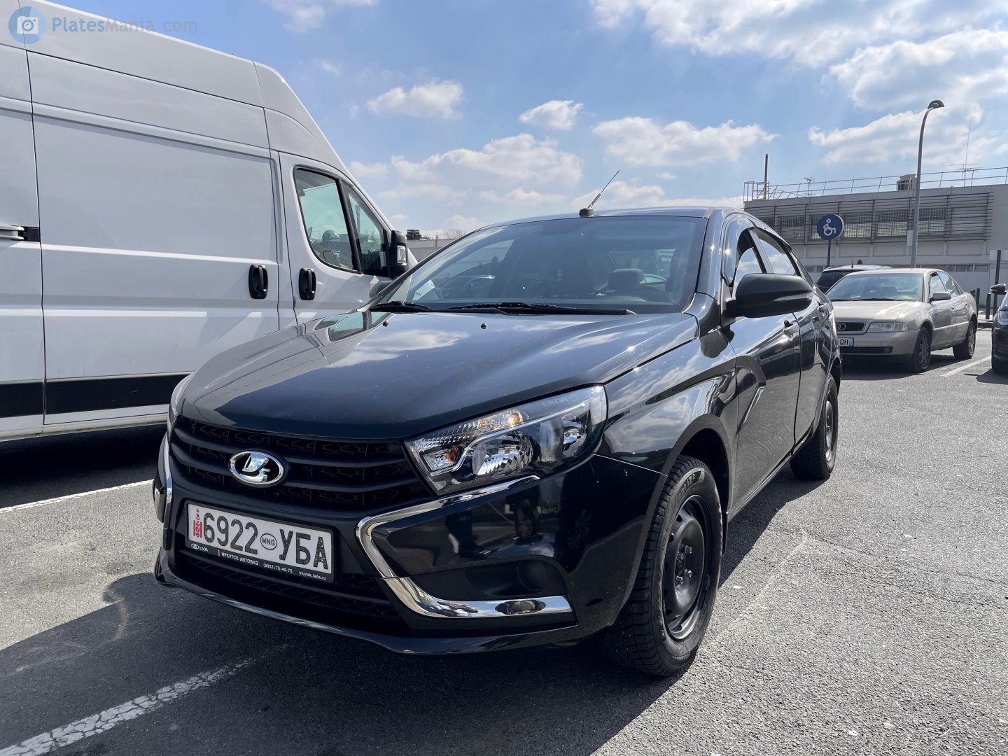 6922 УБА, Lada (VAZ) Vesta 1st gen Sedan (GFL), 2015–2022