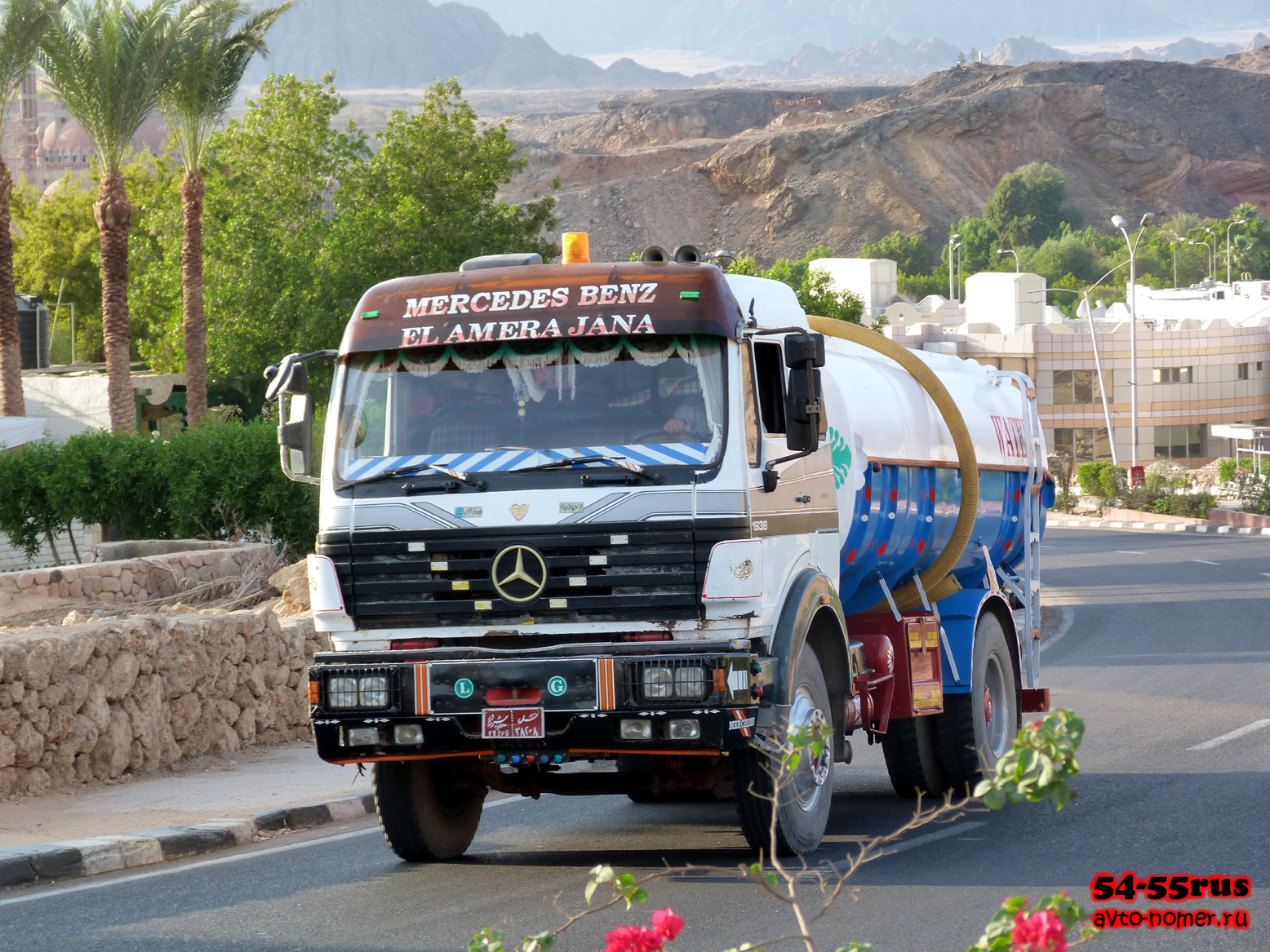 ٣٨٢٠٨, Mercedes-Benz SK-Series 1st gen, 1989–1998