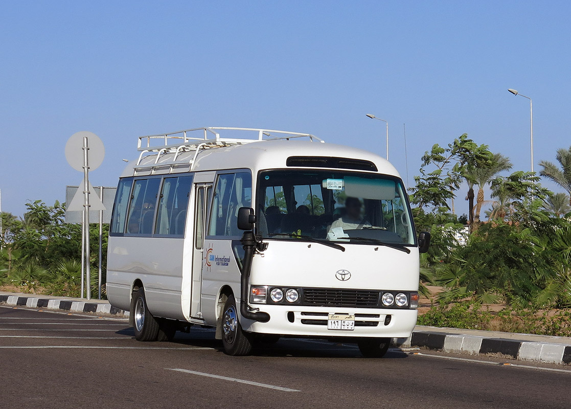١٩٦ جنو, Toyota Coaster 3rd gen (B40/B50), 1993–2016