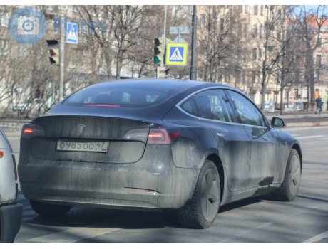 о985оо47, Tesla Model 3