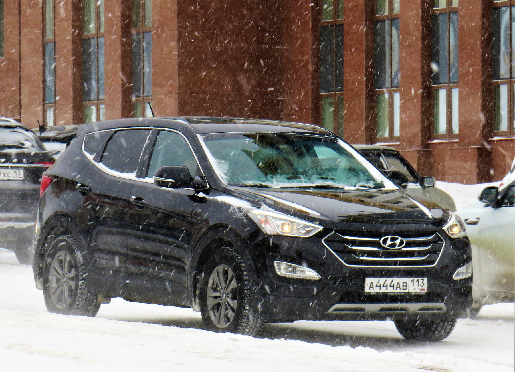 а 444 ав 113, Hyundai Santa Fe 