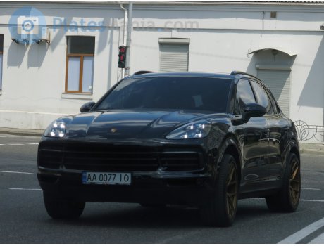 AA 0077 IO, Porsche Cayenne