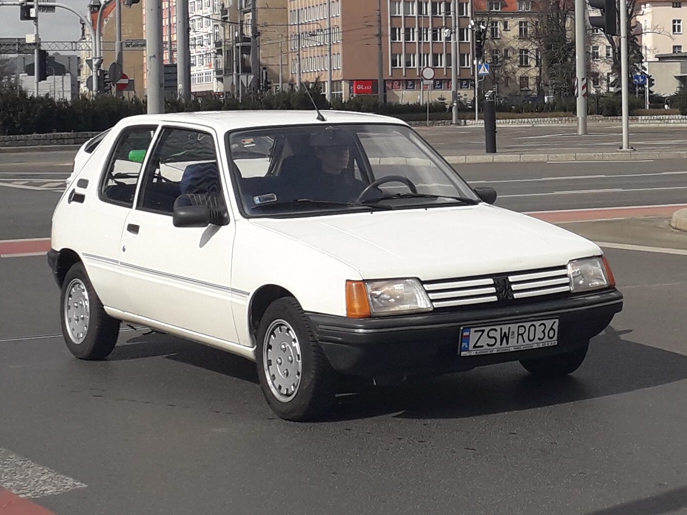 ZSW R036, Peugeot 205 1st gen 3-door Hatch (20A/C), 1983–1998