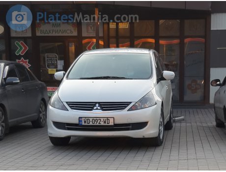 WD-092-WD, Mitsubishi Grandis