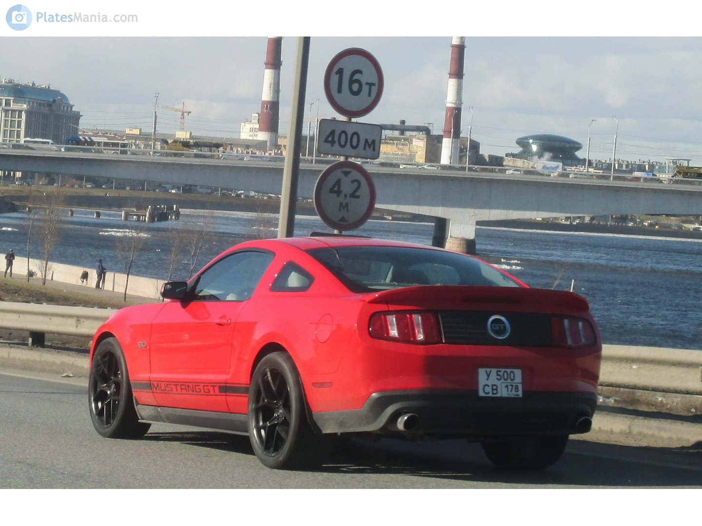 у 500 св 178, Ford Mustang 5th gen 2-door Coupé (S197), 1st facelift, 2009–2012