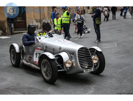 686 UYF, FIAT 750 Sport