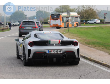 W 77069 F, Ferrari 488